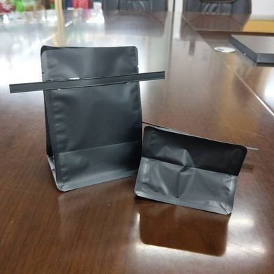 Safety 500g , Plastic Bottom Block 2kg Tin Tie Coffee Packaging Bag Heat Seal With Valve
